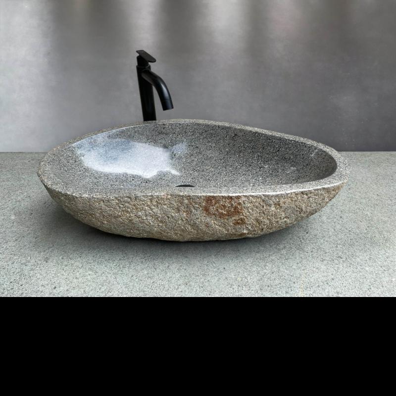 kameni lavabo